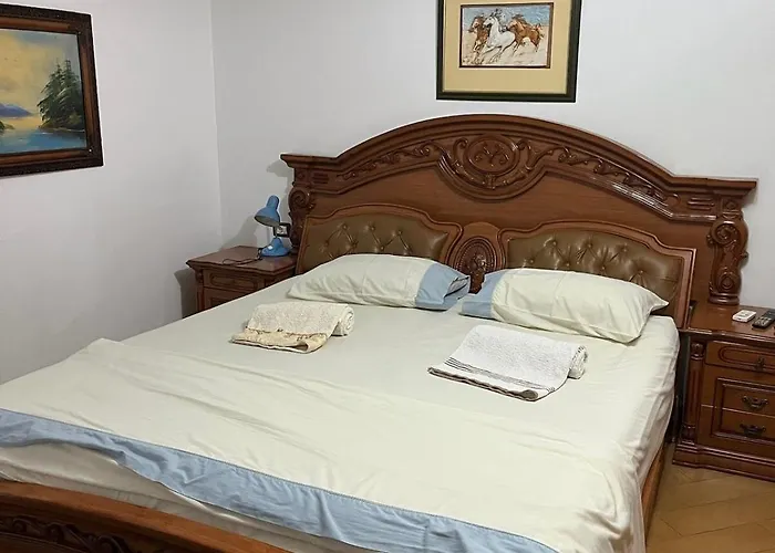 Appartamento Cozy In Centre Tirana